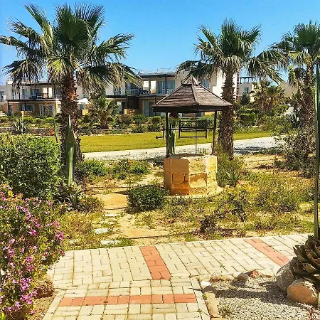 Kompleks wypoczynkowy Seaterra Bay Stunning 3 Bed In Tatlisu, North Cyprus